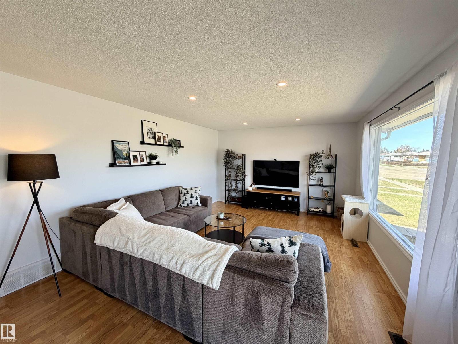 4921 46 Av, St. Paul Town, Alberta  T0A 3A3 - Photo 2 - E4486348
