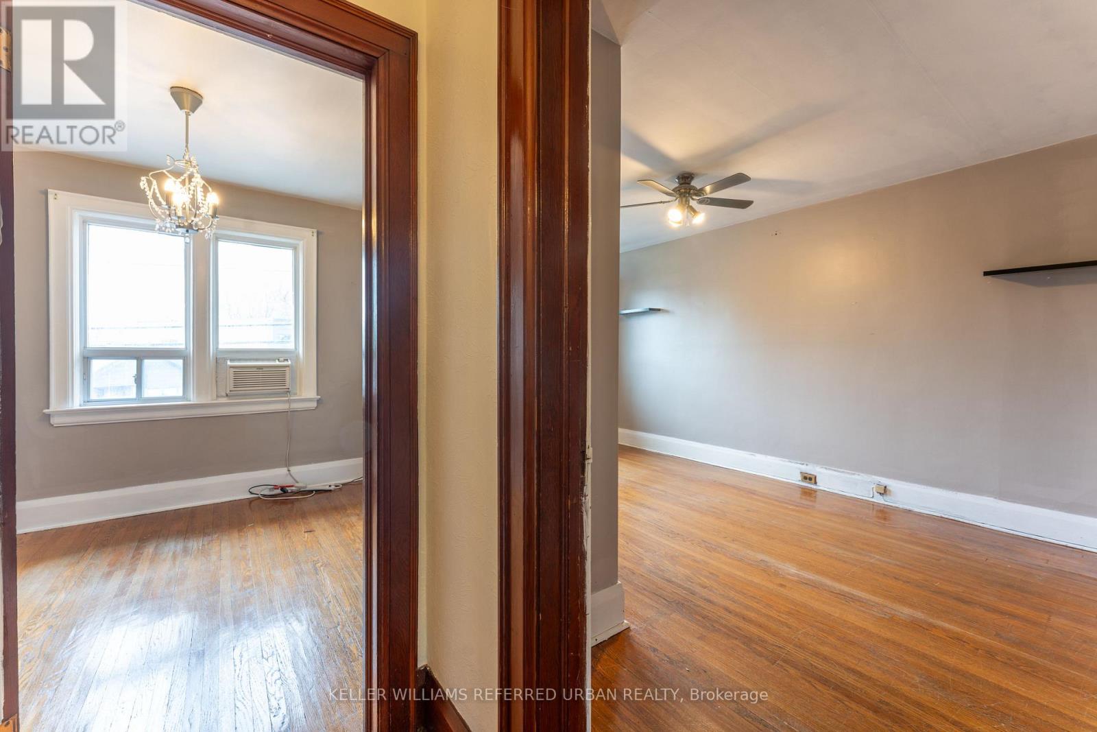 507 Donlands Avenue, Toronto, Ontario  M4J 3S4 - Photo 13 - E13098398
