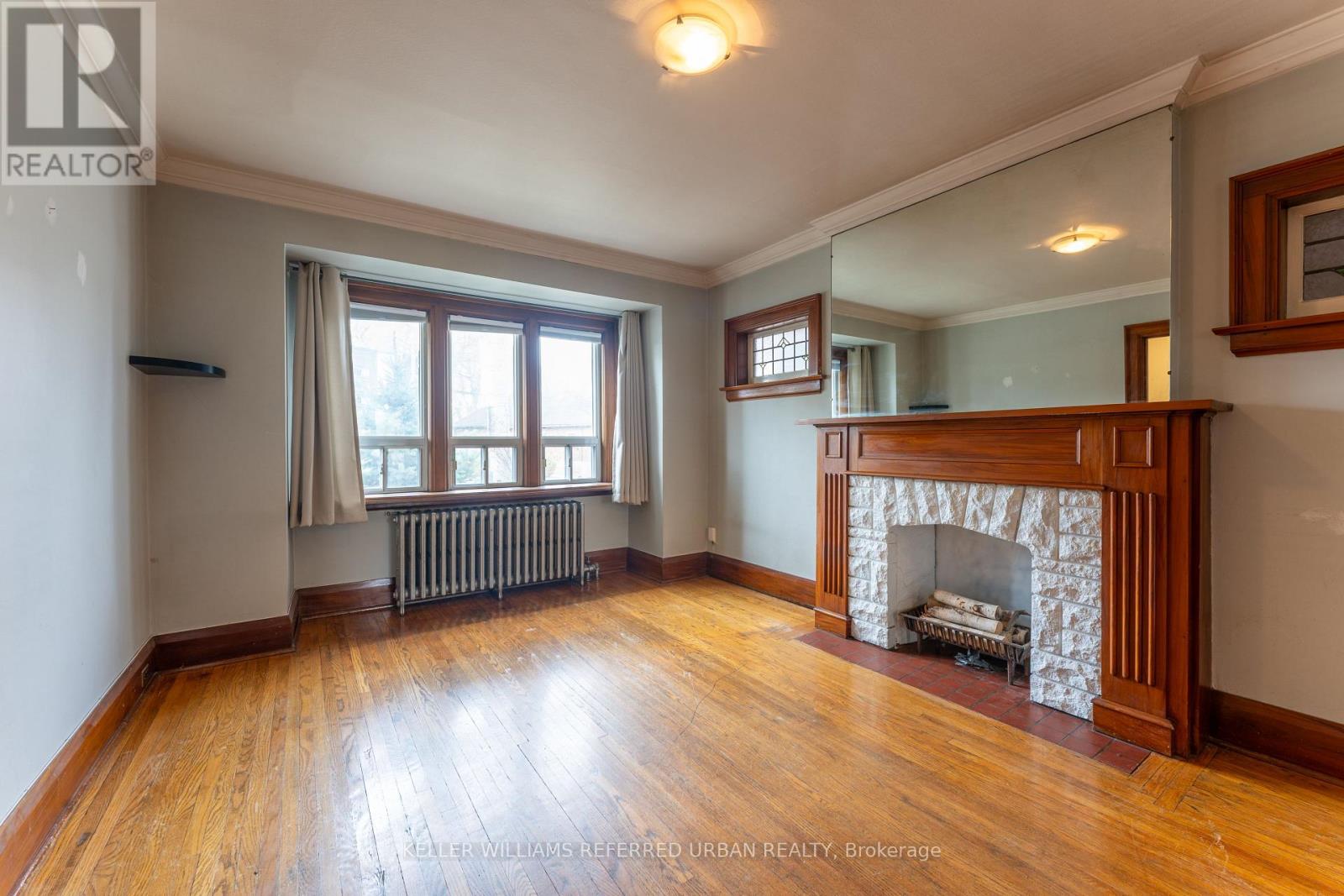 507 Donlands Avenue, Toronto, Ontario  M4J 3S4 - Photo 3 - E13098398