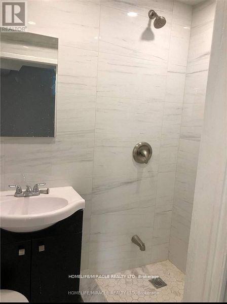 Bsmt A - 2 Vesta Drive, Richmond Hill (Bayview Hill), Ontario  L4B 2L9 - Photo 10 - N13098324