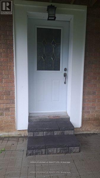 Bsmt A - 2 Vesta Drive, Richmond Hill (Bayview Hill), Ontario  L4B 2L9 - Photo 2 - N13098324