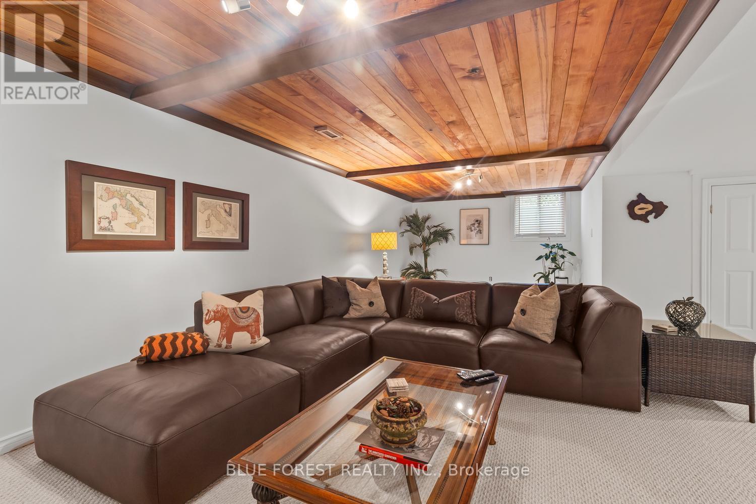 43 Compton Crescent, London South, Ontario  N6C 4E9 - Photo 37 - X13095296