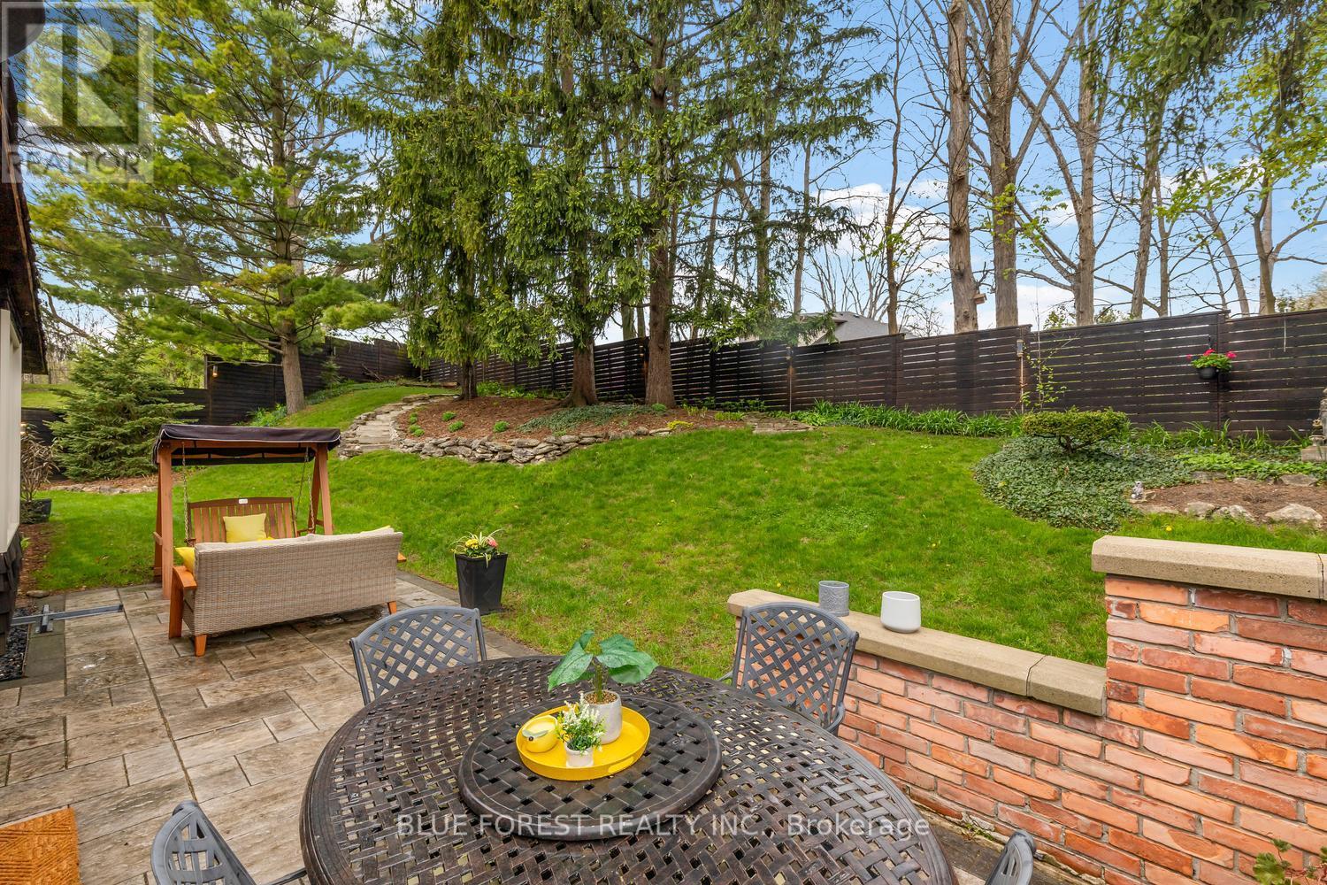 43 Compton Crescent, London South, Ontario  N6C 4E9 - Photo 40 - X13095296