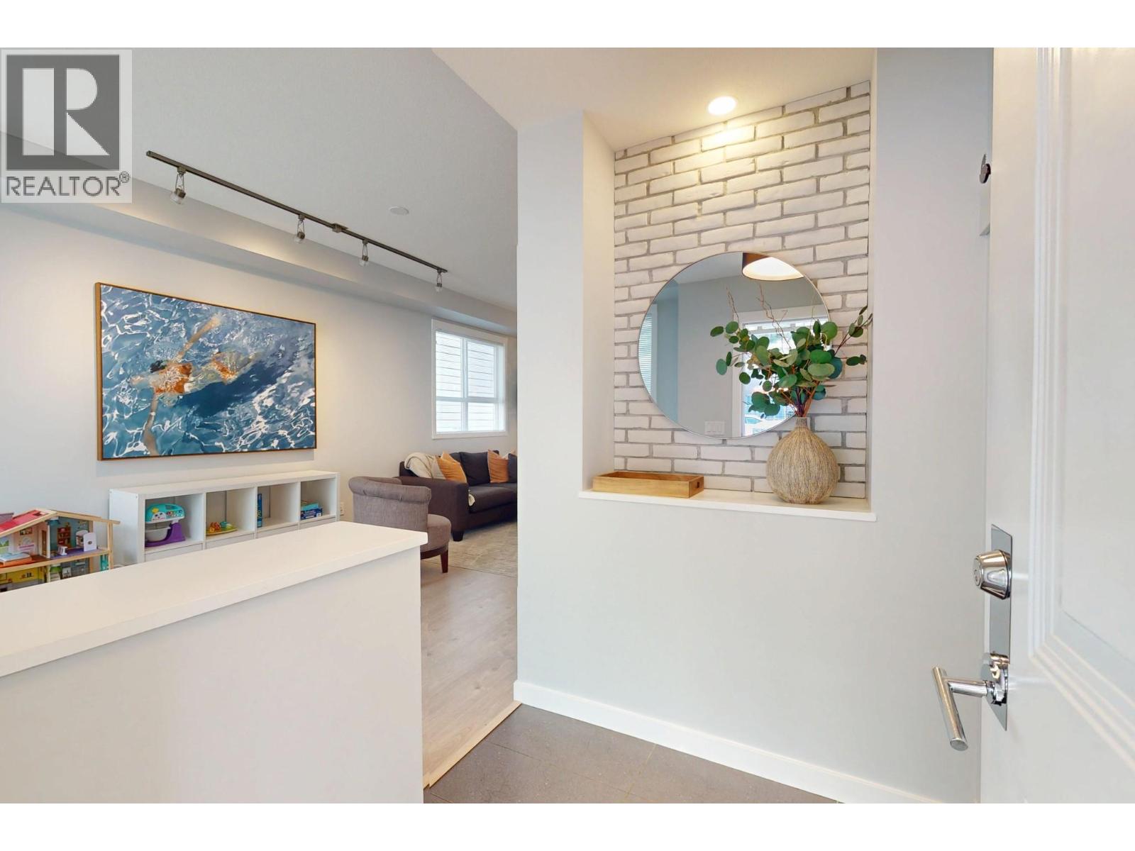 619 Boynton Place, Kelowna, British Columbia  V1V 3B5 - Photo 10 - 10386183