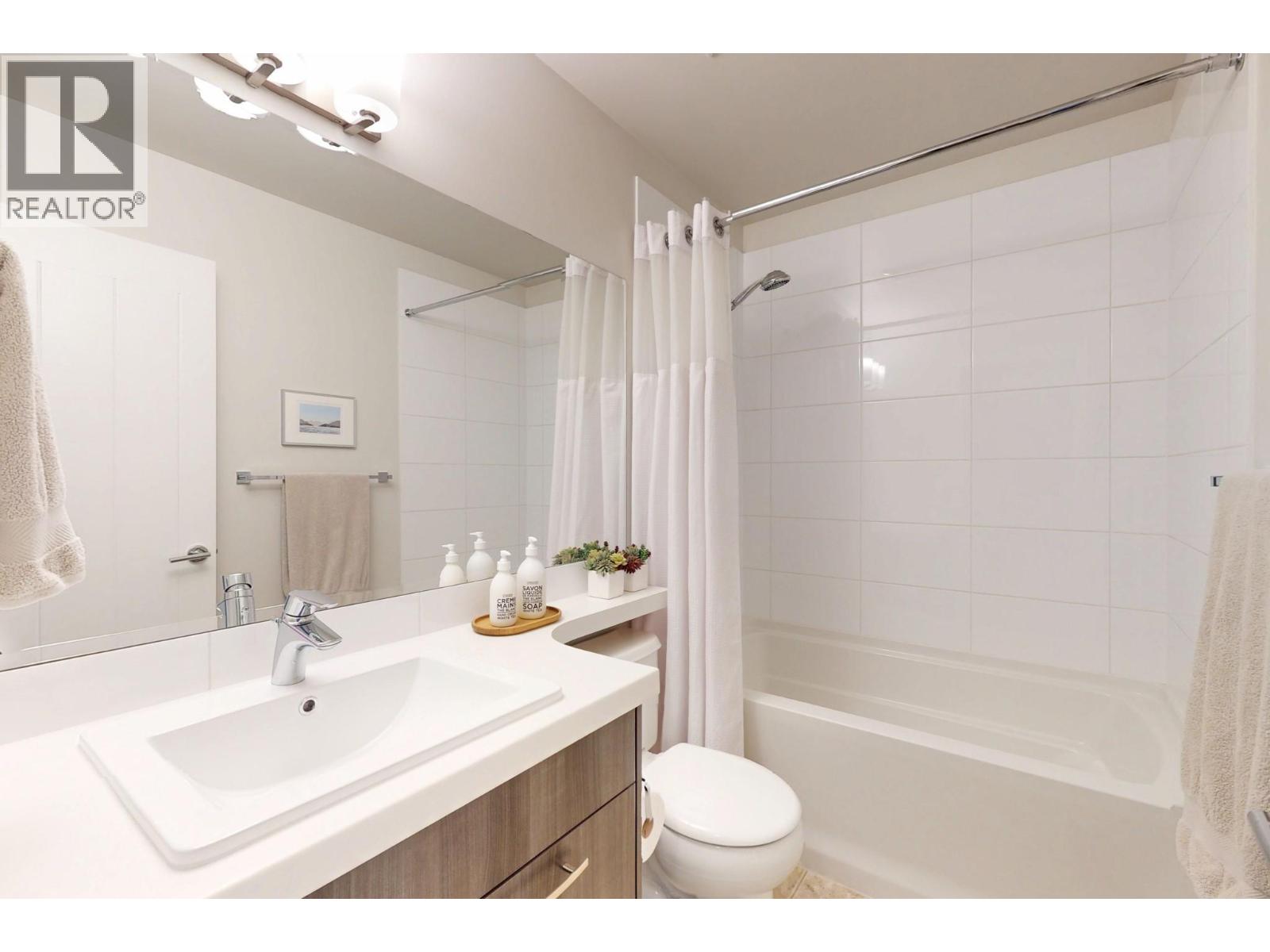 619 Boynton Place, Kelowna, British Columbia  V1V 3B5 - Photo 44 - 10386183