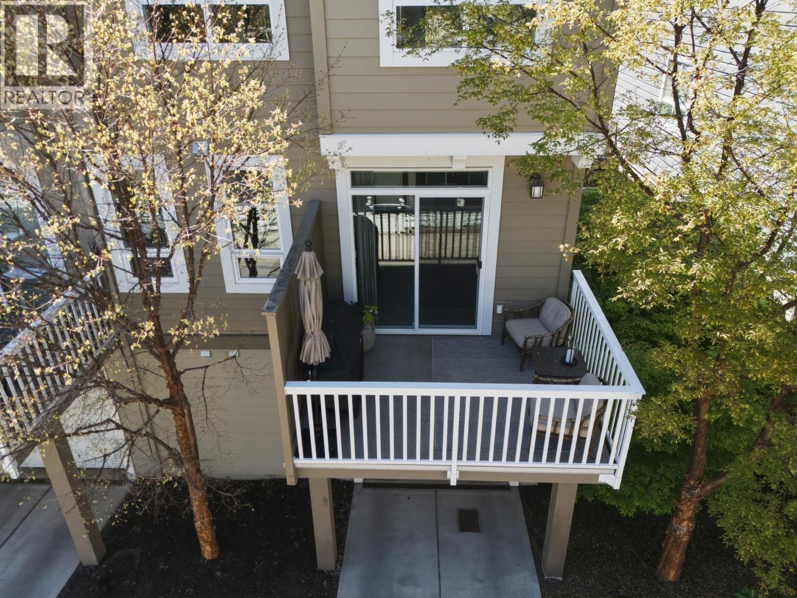 619 Boynton Place, Kelowna, British Columbia  V1V 3B5 - Photo 6 - 10386183