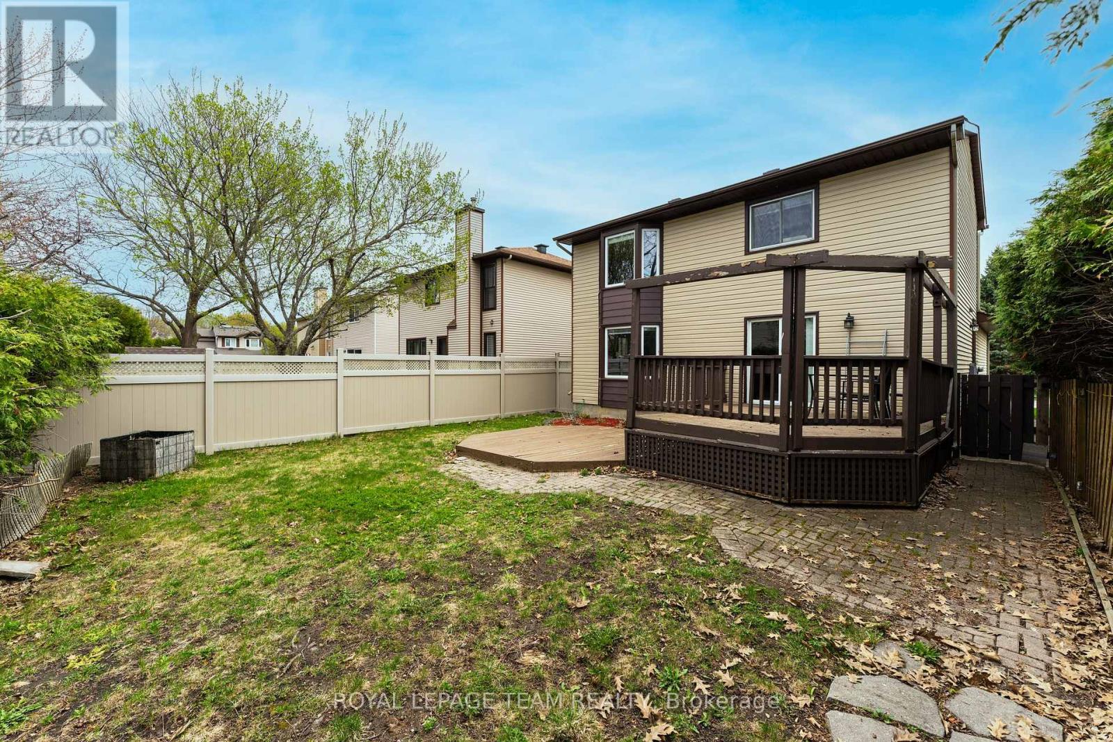 69 Pinetrail Crescent, Ottawa, Ontario  K2G 5B2 - Photo 36 - X12974994