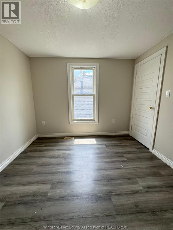 830 Parent, Windsor, Ontario  N9A 2E1 - Photo 12 - 26008328
