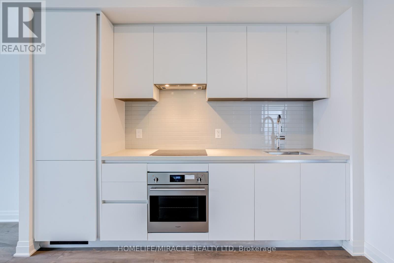 4810 - 4015 The Exchange, Mississauga, Ontario  L5B 0N9 - Photo 12 - W13098318
