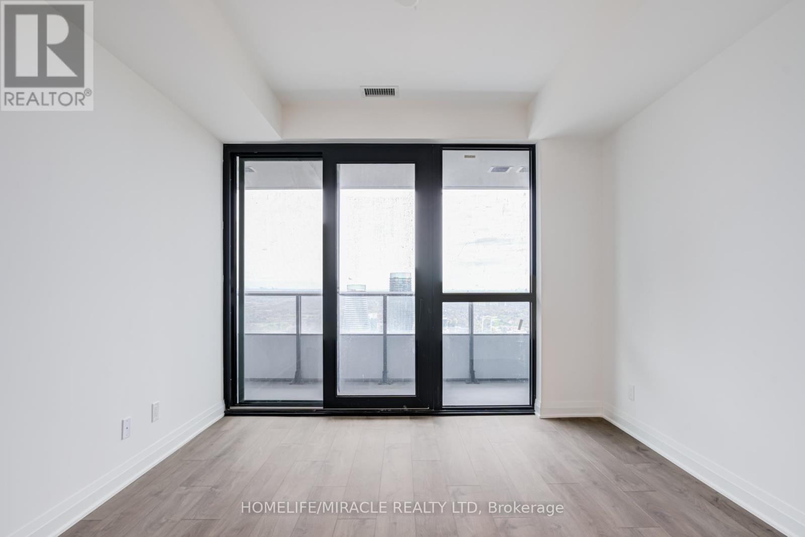 4810 - 4015 The Exchange, Mississauga, Ontario  L5B 0N9 - Photo 14 - W13098318