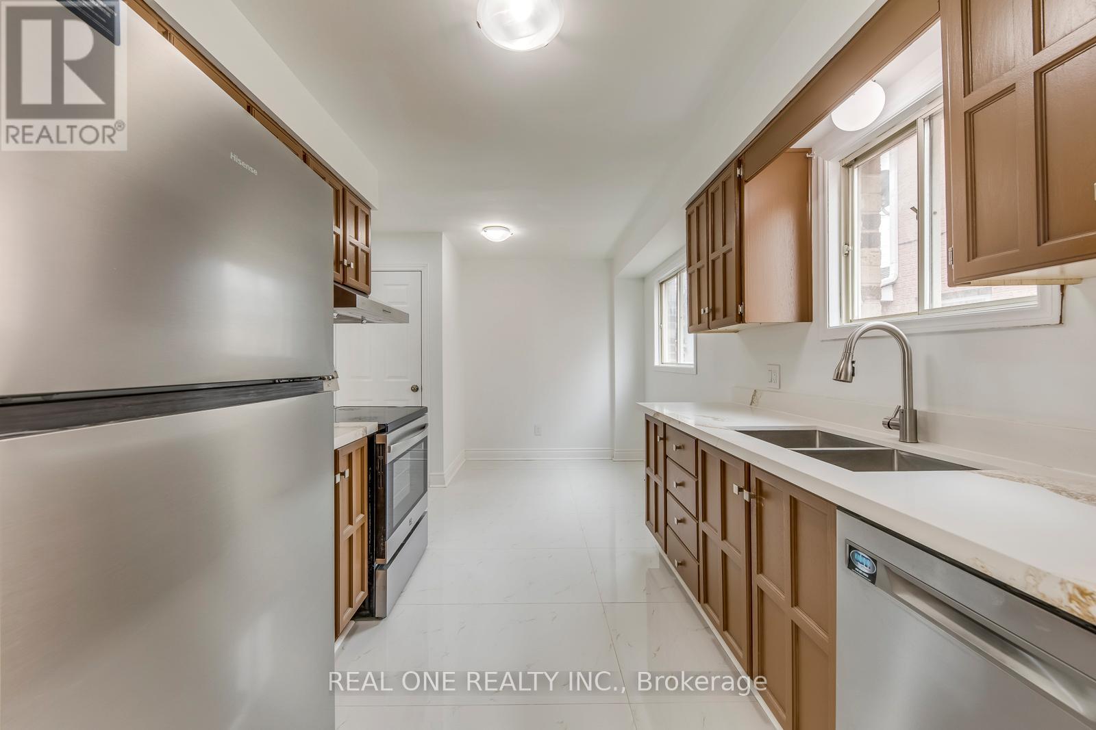 655 Paragon Place E, Mississauga, Ontario  L5B 2Z6 - Photo 17 - W13098322