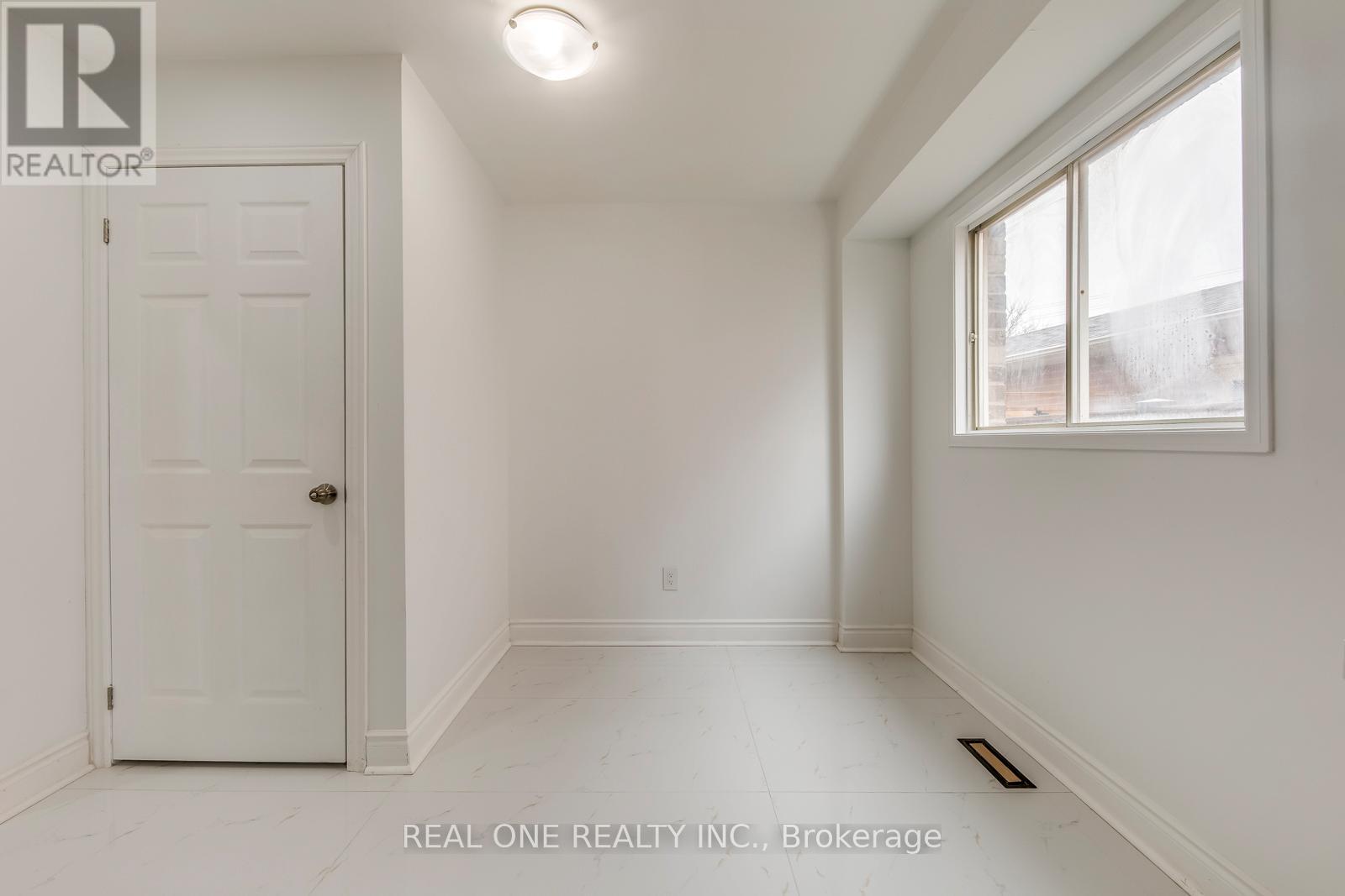 655 Paragon Place E, Mississauga, Ontario  L5B 2Z6 - Photo 23 - W13098322