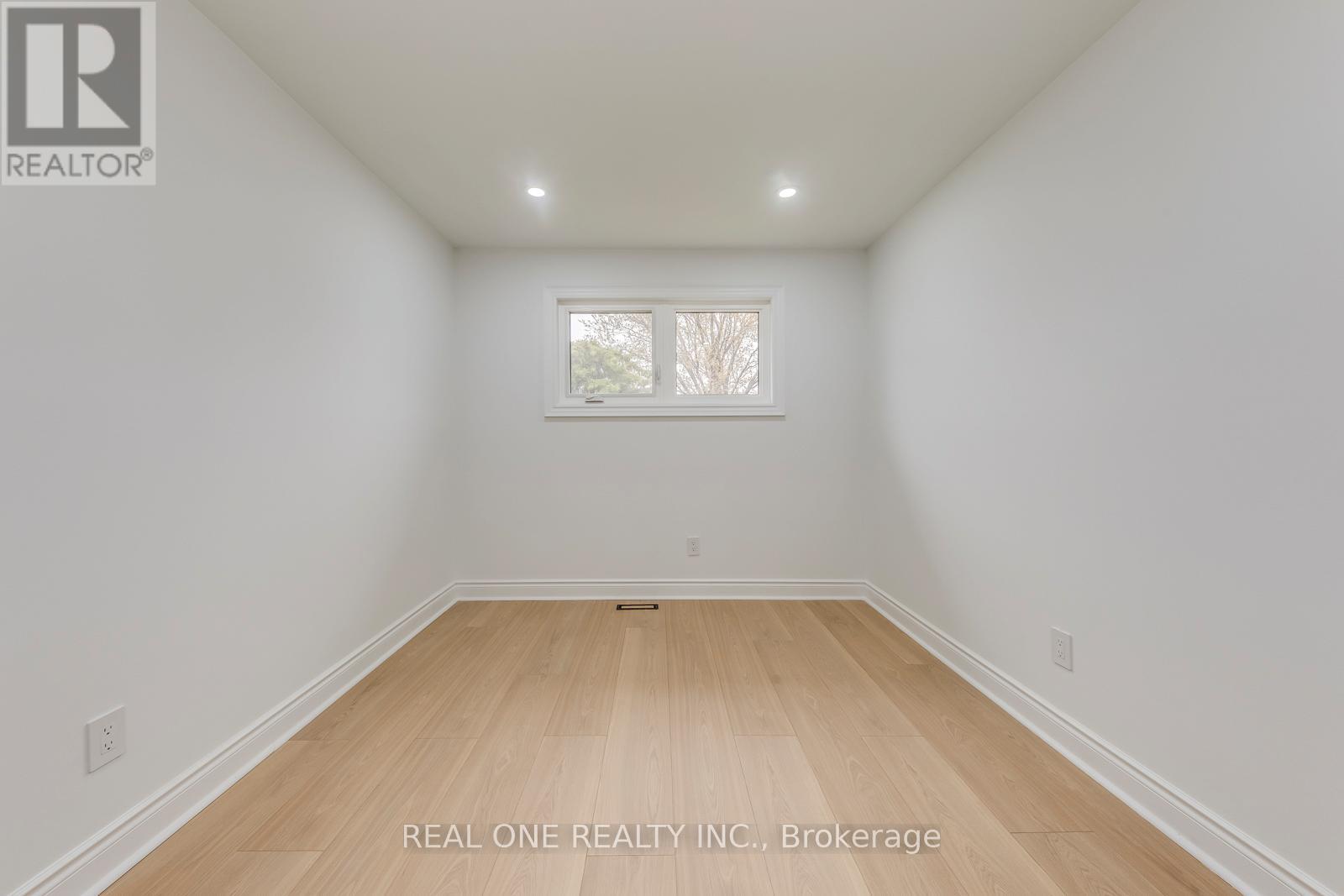 655 Paragon Place E, Mississauga, Ontario  L5B 2Z6 - Photo 32 - W13098322