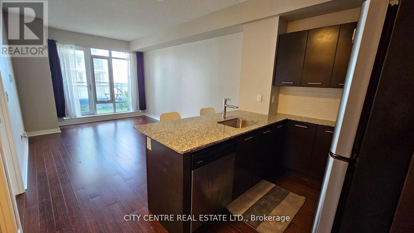 710 - 365 Prince Of Wales Drive, Mississauga, Ontario  L5B 0G6 - Photo 4 - W13098380