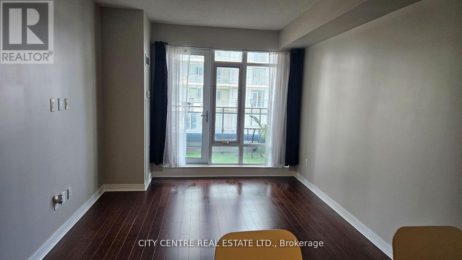 710 - 365 Prince Of Wales Drive, Mississauga, Ontario  L5B 0G6 - Photo 5 - W13098380