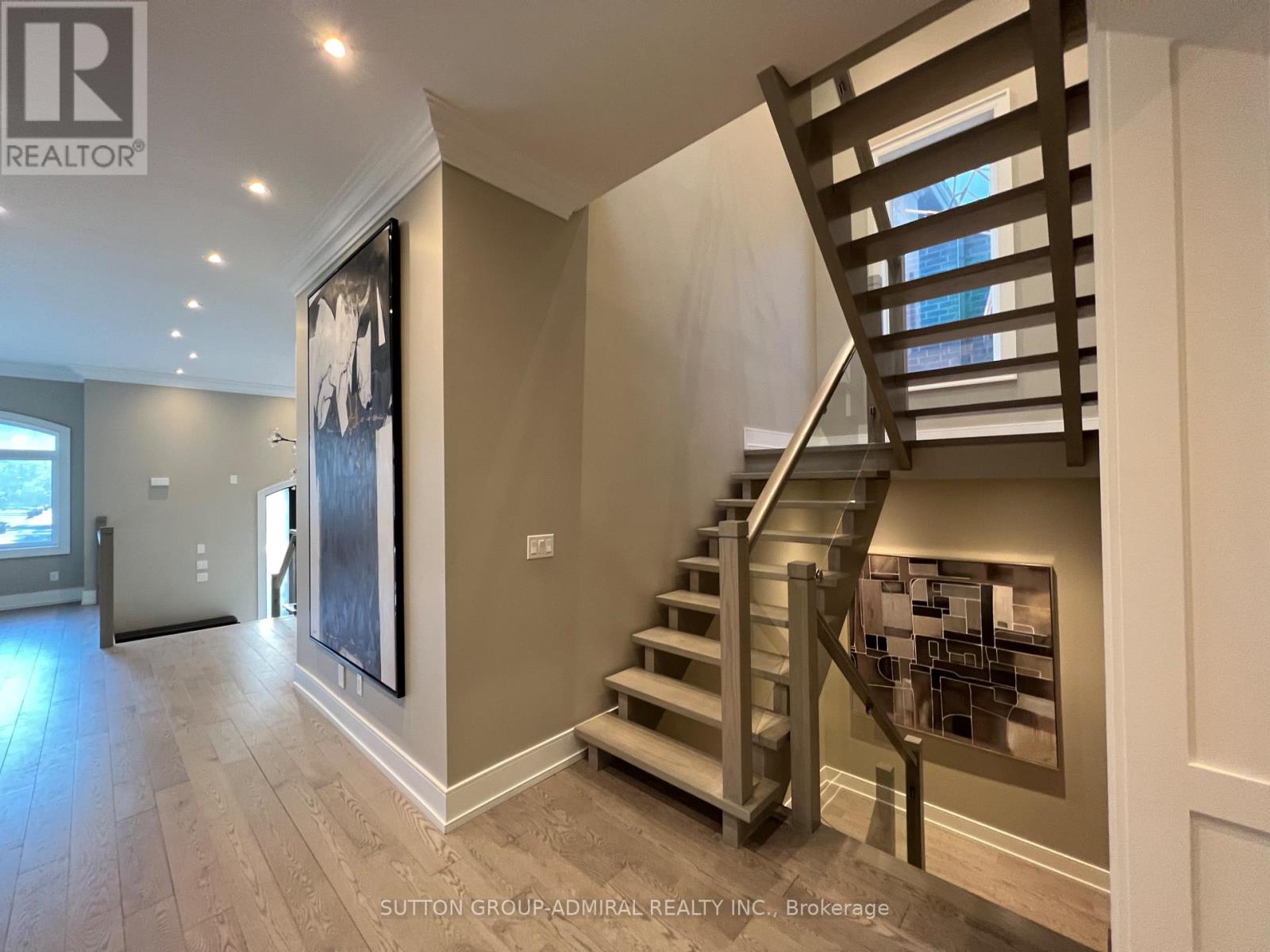 1060 Kipling Avenue, Toronto, Ontario  M9B 3L9 - Photo 12 - W13098384