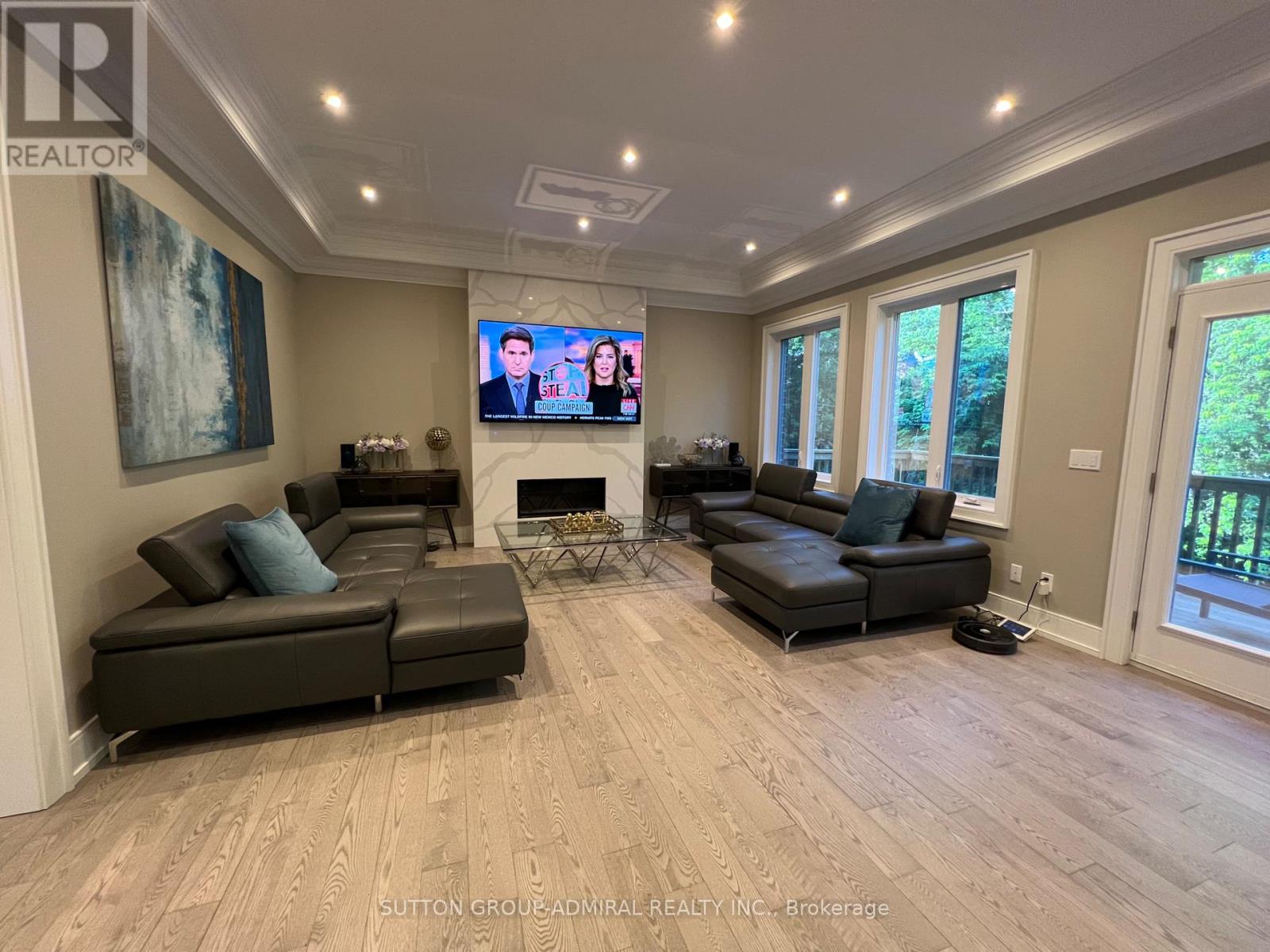 1060 Kipling Avenue, Toronto, Ontario  M9B 3L9 - Photo 15 - W13098384