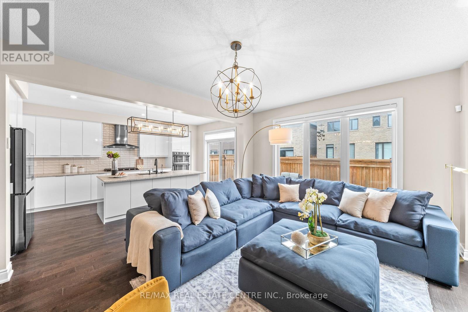 30 Merrimac Drive, Brampton, Ontario  L6Y 6K3 - Photo 12 - W13098424