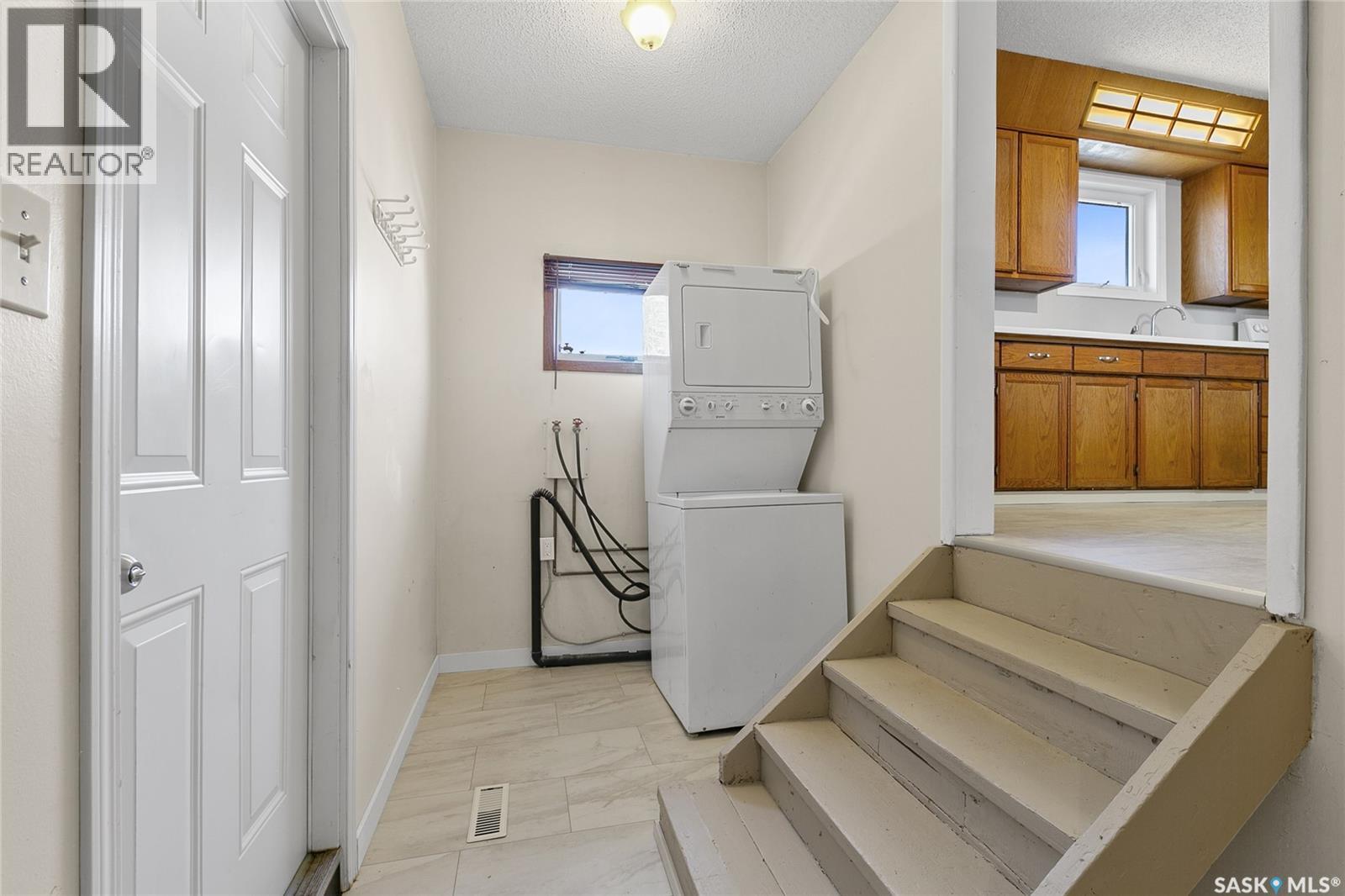 128 Pearson Street, Earl Grey, Saskatchewan  S0G 1J0 - Photo 15 - SK035261