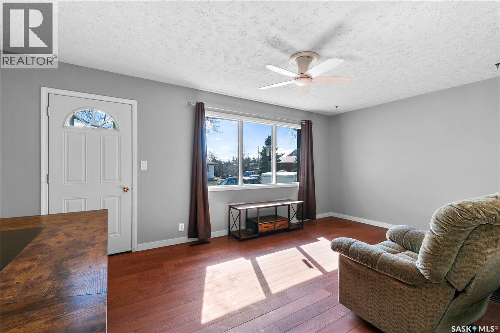 128 Pearson Street, Earl Grey, Saskatchewan  S0G 1J0 - Photo 6 - SK035261