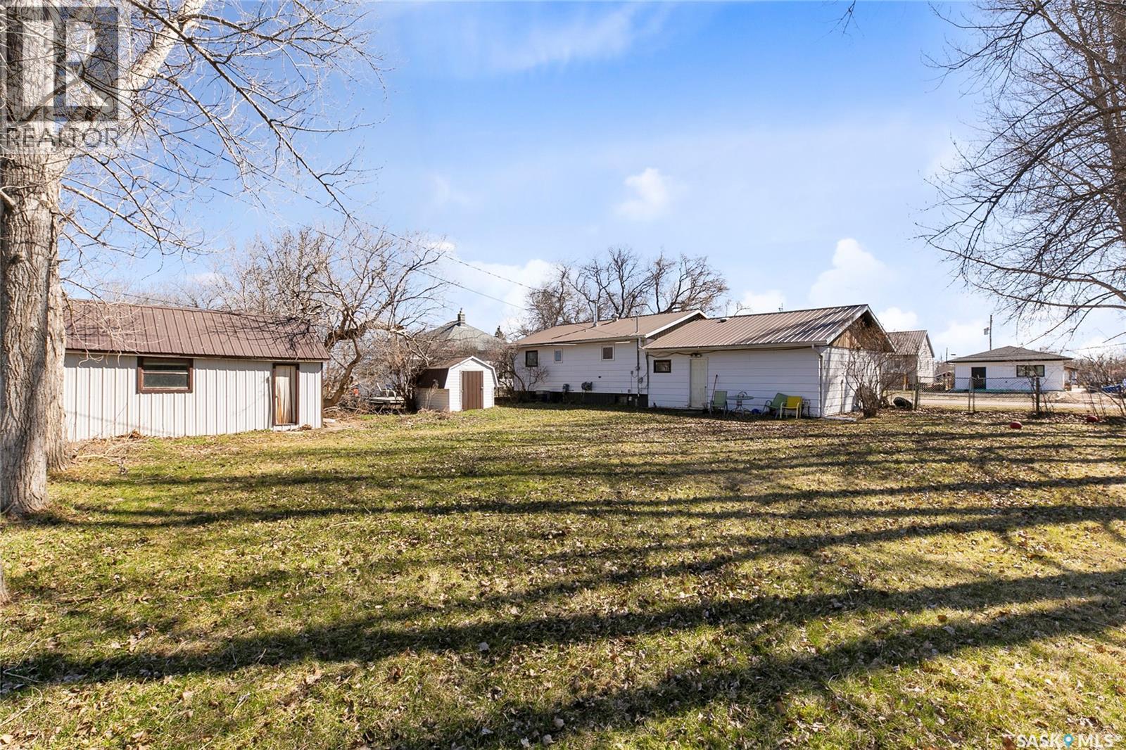128 Pearson Street, Earl Grey, Saskatchewan  S0G 1J0 - Photo 31 - SK035261