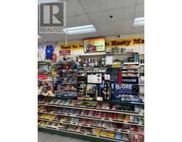 210 MOHAWK ROAD E, Hamilton, Ontario