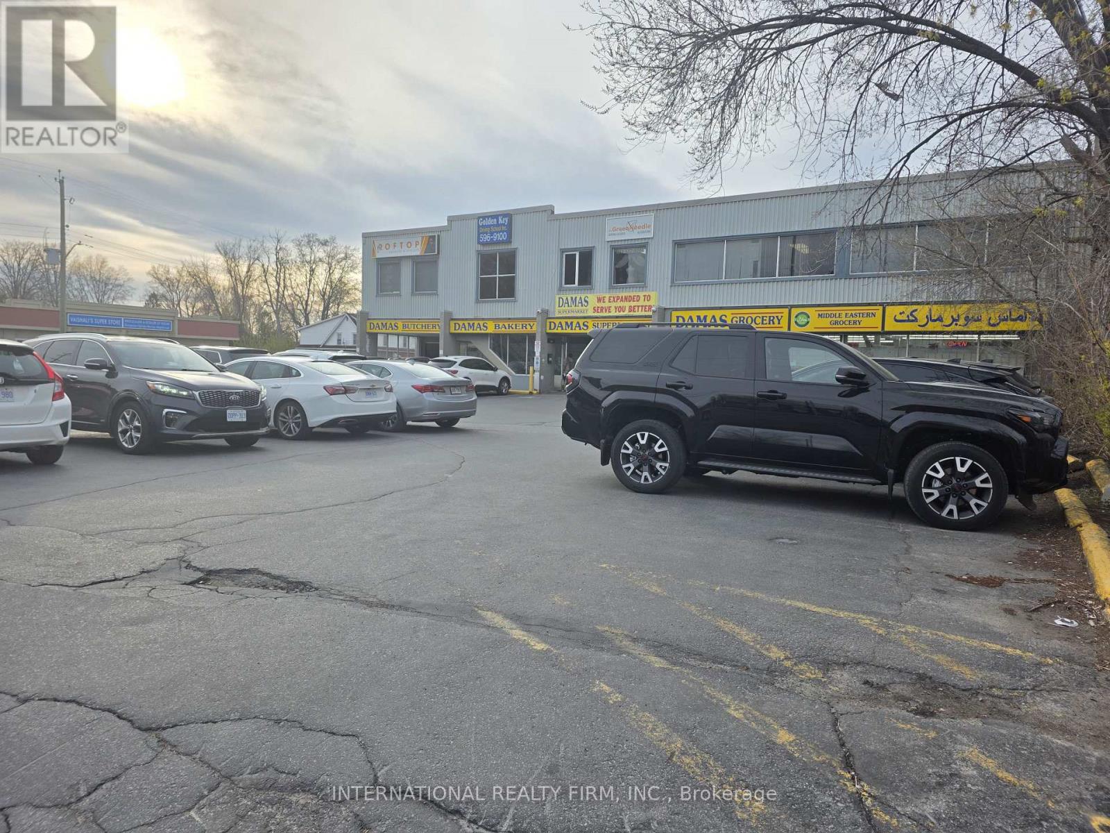 206-207 - 3033 Carling Avenue W, Ottawa, Ontario  K2B 7K3 - Photo 2 - X13098464