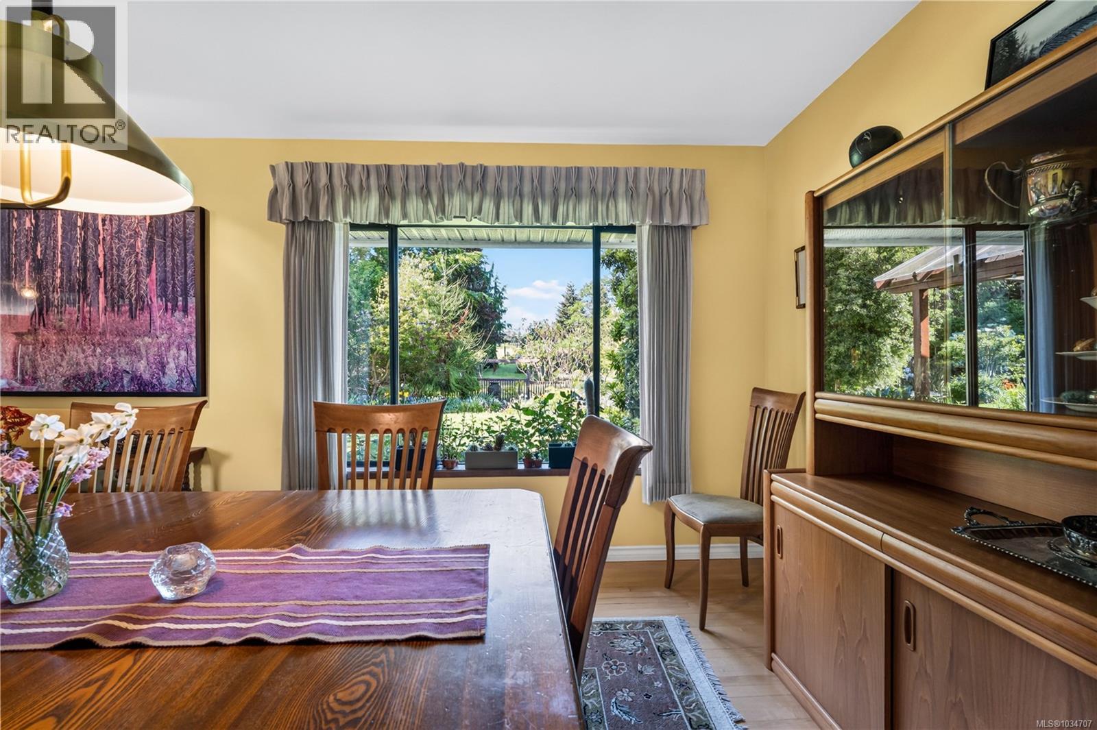 6454 Oldfield Rd, Central Saanich, British Columbia  V8M 1X8 - Photo 15 - 1034707