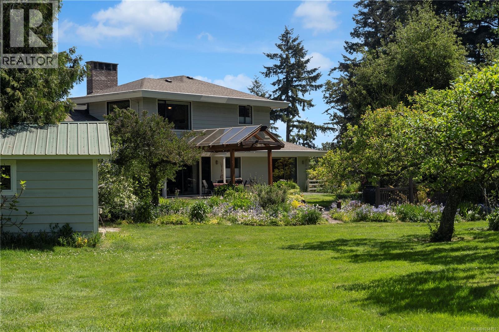 6454 Oldfield Rd, Central Saanich, British Columbia  V8M 1X8 - Photo 3 - 1034707