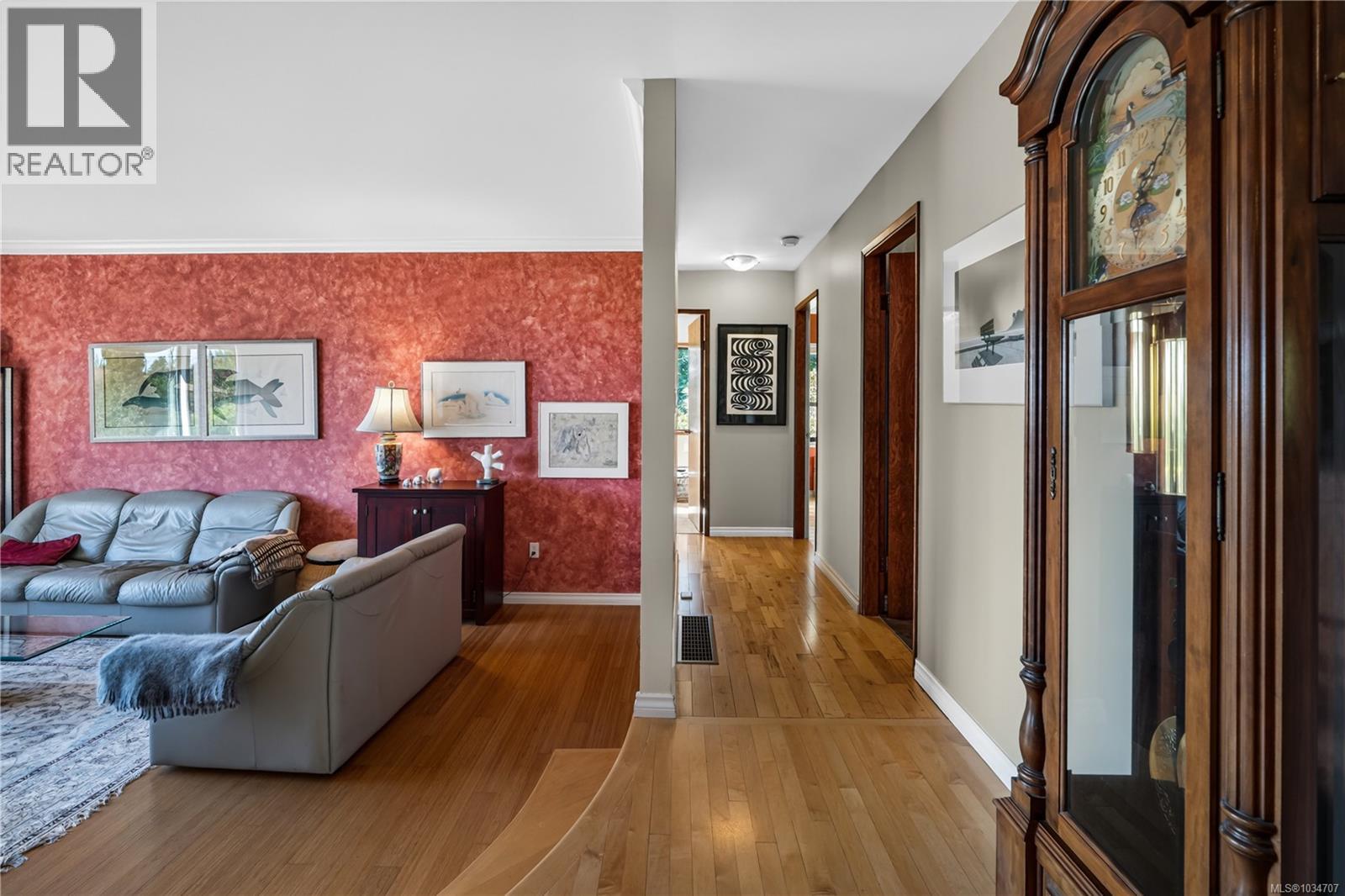 6454 Oldfield Rd, Central Saanich, British Columbia  V8M 1X8 - Photo 8 - 1034707