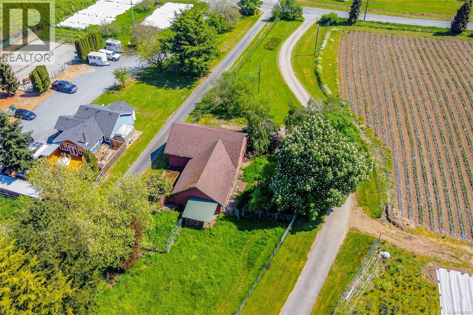 6454 Oldfield Rd, Central Saanich, British Columbia  V8M 1X8 - Photo 66 - 1034707