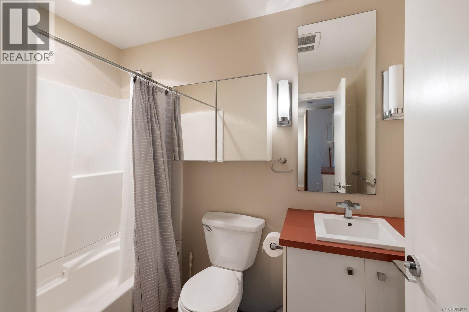 409 Chadwick Pl, Victoria, British Columbia  V8S 1H4 - Photo 36 - 1034920