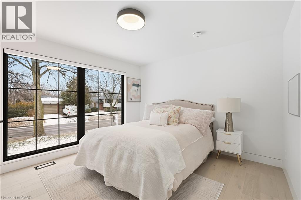 5135 Mulberry Drive, Burlington, Ontario  L7N 1V7 - Photo 11 - 40815487
