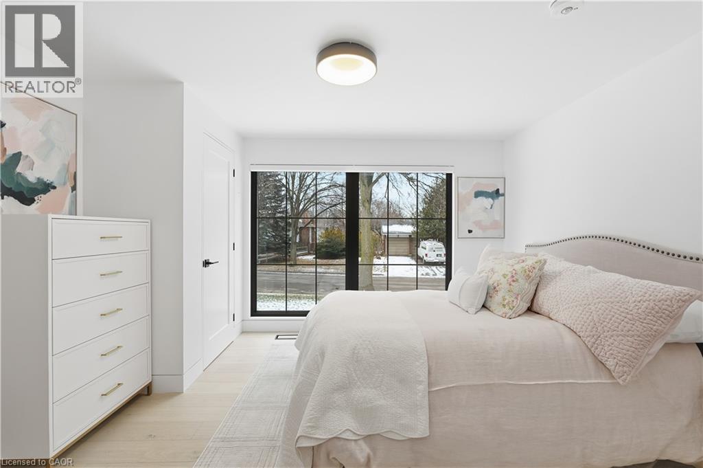 5135 Mulberry Drive, Burlington, Ontario  L7N 1V7 - Photo 10 - 40815487