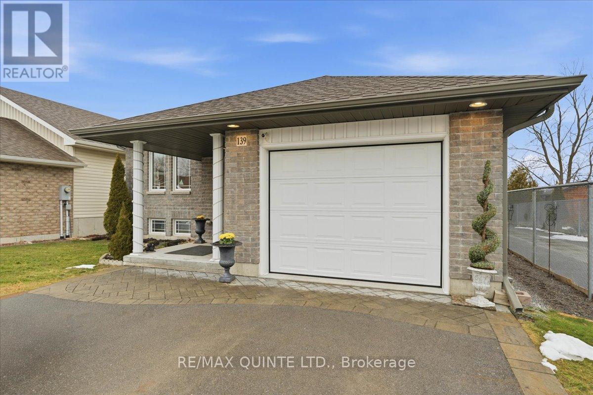 139 GREENHILL LANE, Belleville, Ontario