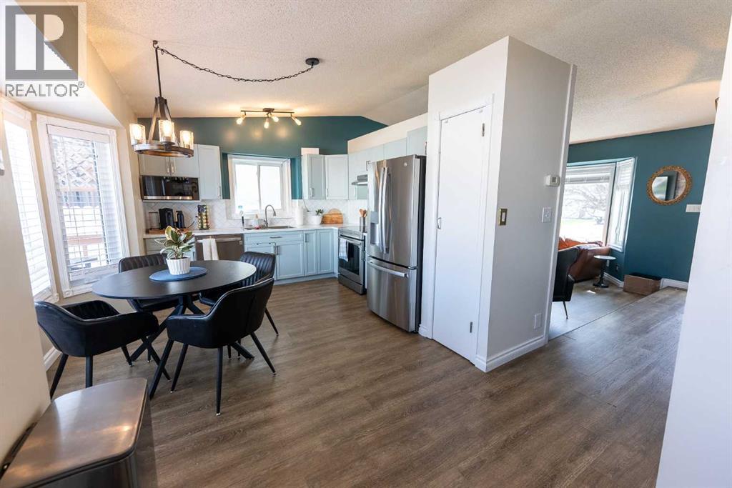 18 Dunlop Street, Red Deer, Alberta  T4R 2G6 - Photo 10 - A2308772