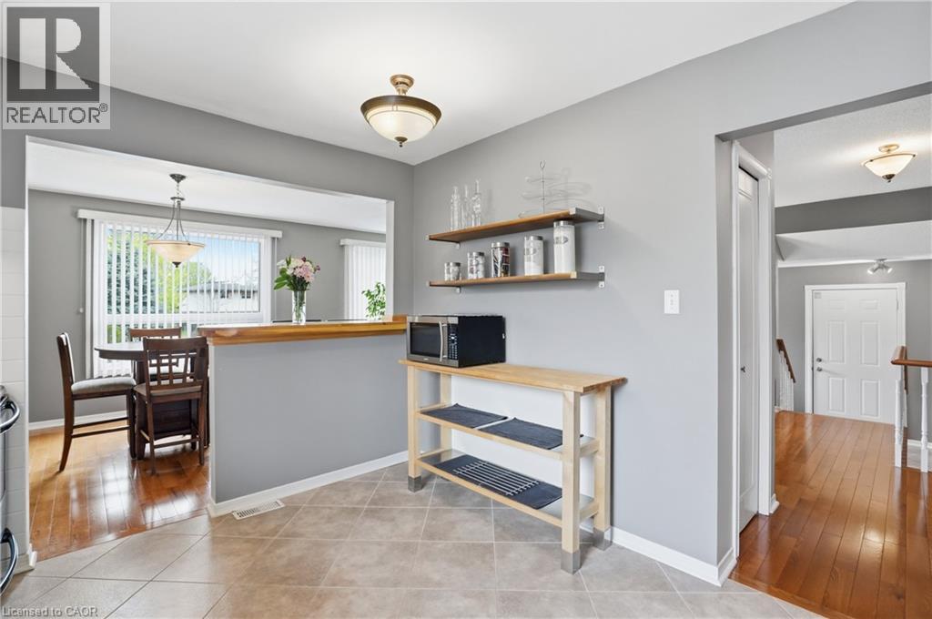 3141 Bentworth Drive, Burlington, Ontario  L7M 1V9 - Photo 14 - 40828165