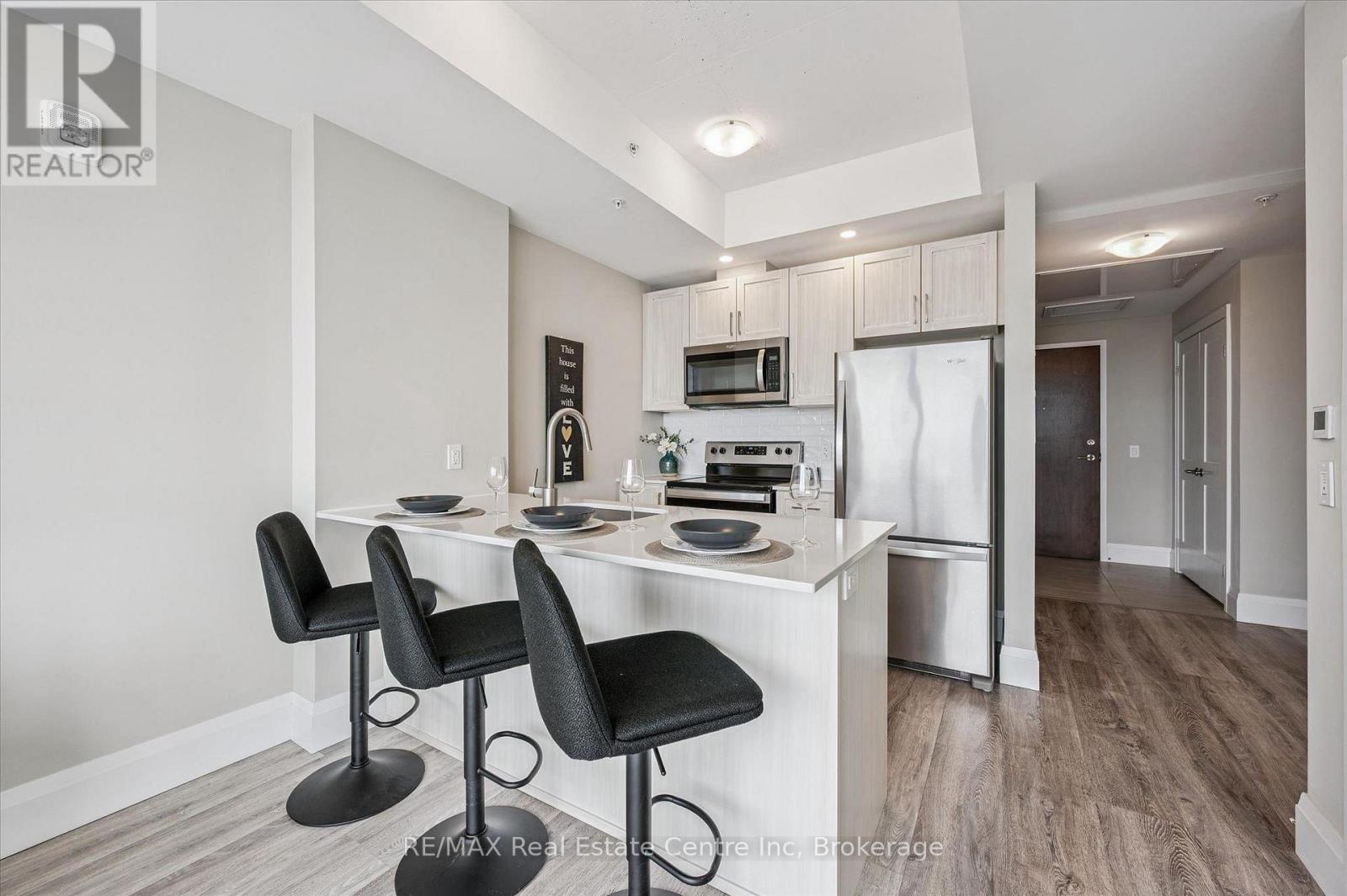 1209 - 108 Garment Street, Kitchener, Ontario  N2G 0E2 - Photo 6 - X13098526