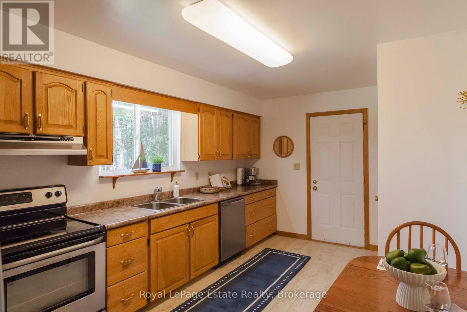 58 Graham Crescent, South Bruce Peninsula, Ontario  N0H 2G0 - Photo 27 - X13098730