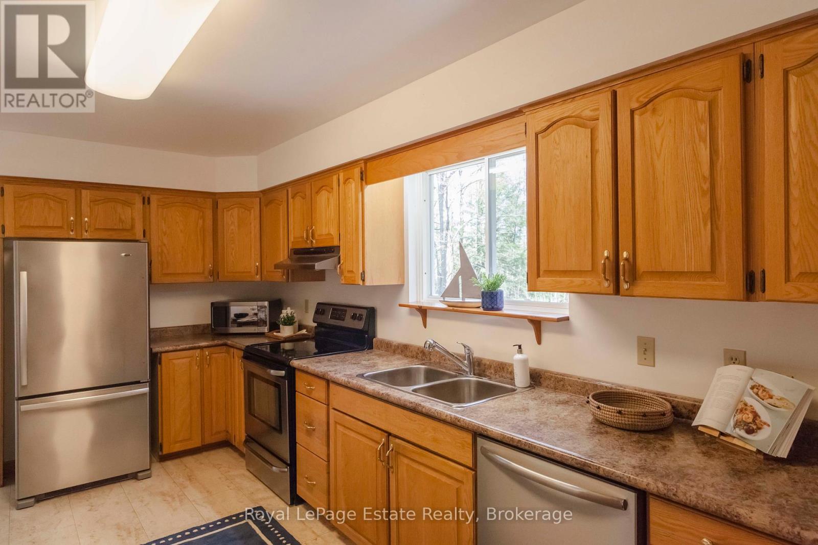 58 Graham Crescent, South Bruce Peninsula, Ontario  N0H 2G0 - Photo 29 - X13098730