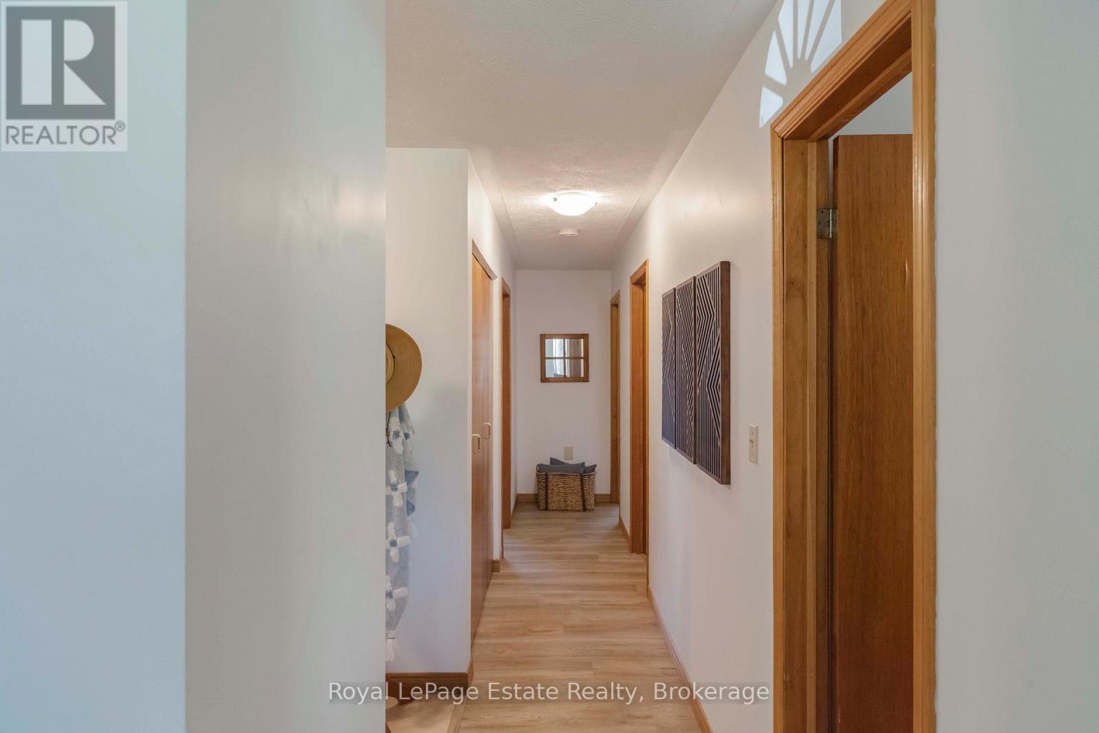 58 Graham Crescent, South Bruce Peninsula, Ontario  N0H 2G0 - Photo 32 - X13098730