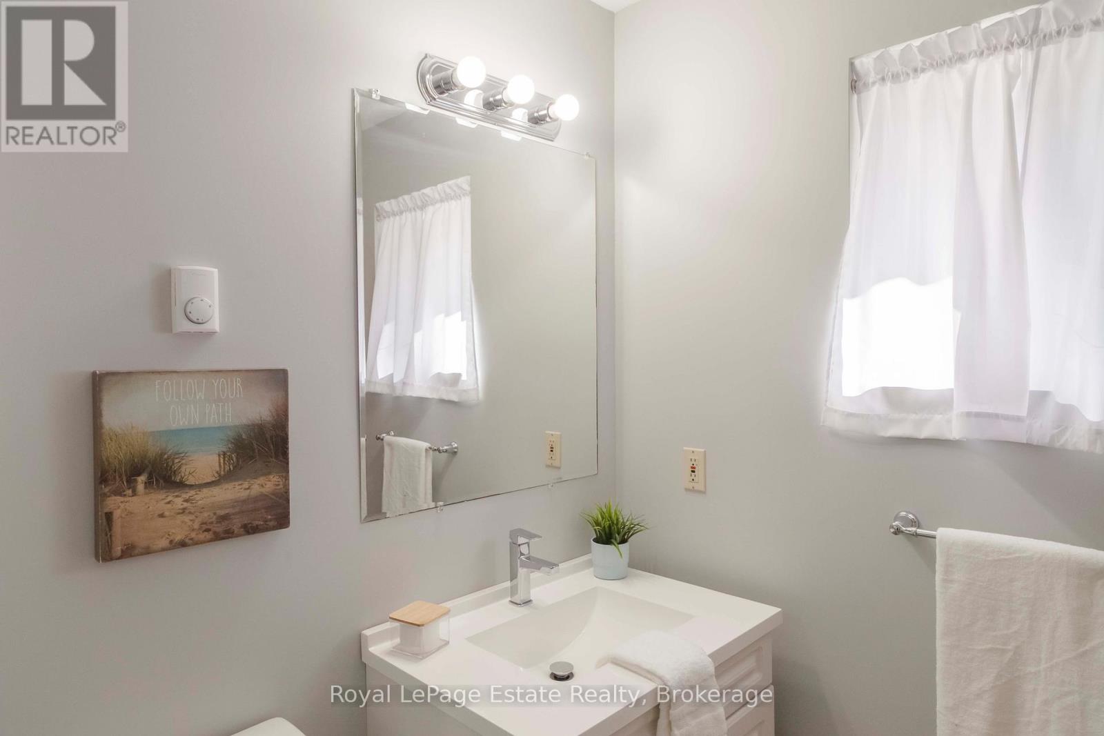 58 Graham Crescent, South Bruce Peninsula, Ontario  N0H 2G0 - Photo 38 - X13098730