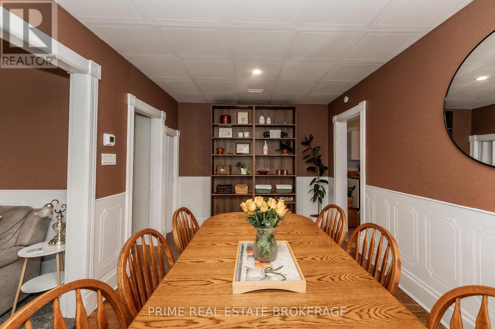 143 Main Street, West Elgin, Ontario  N0L 2P0 - Photo 10 - X13098488