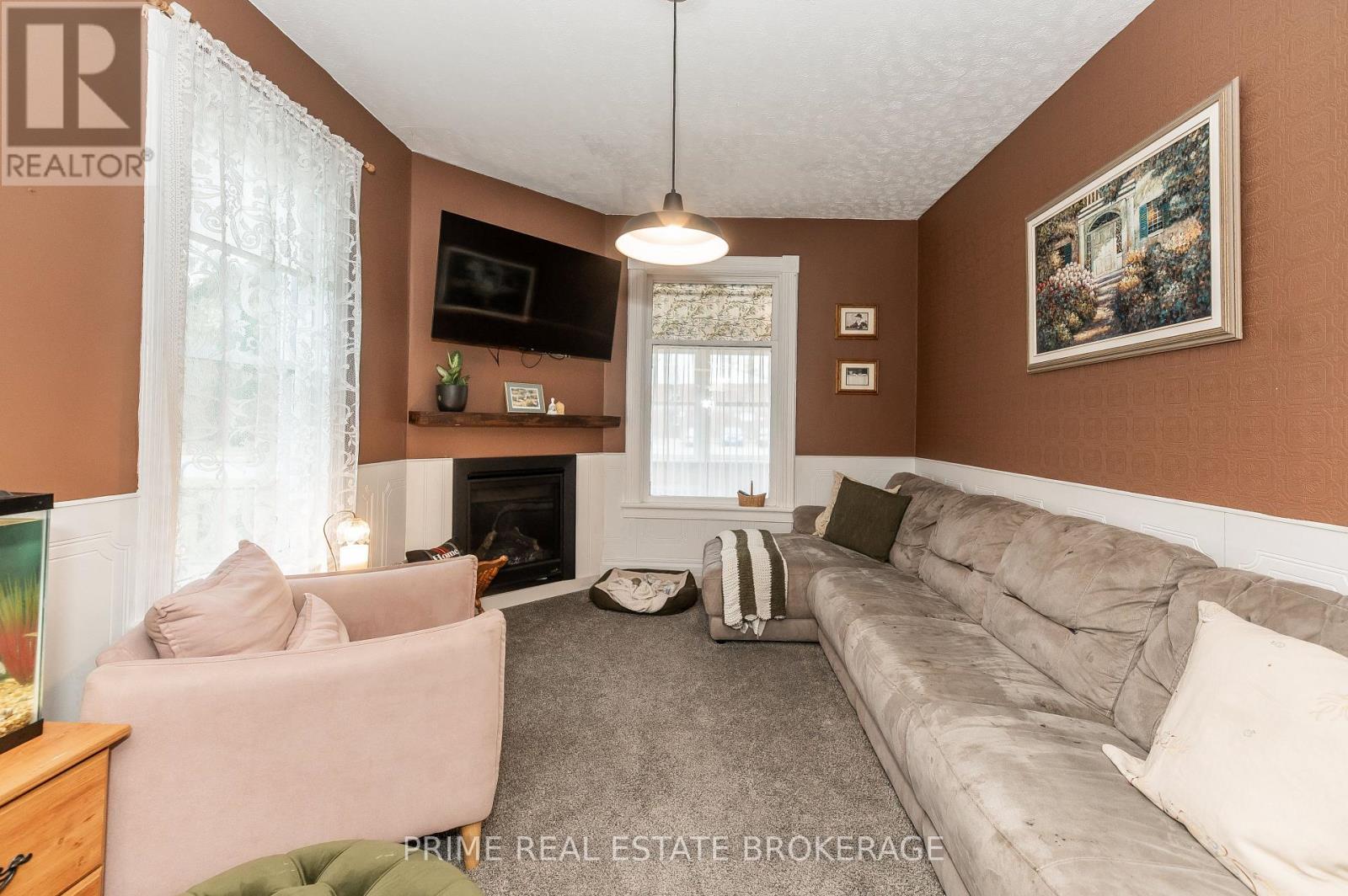 143 Main Street, West Elgin, Ontario  N0L 2P0 - Photo 11 - X13098488