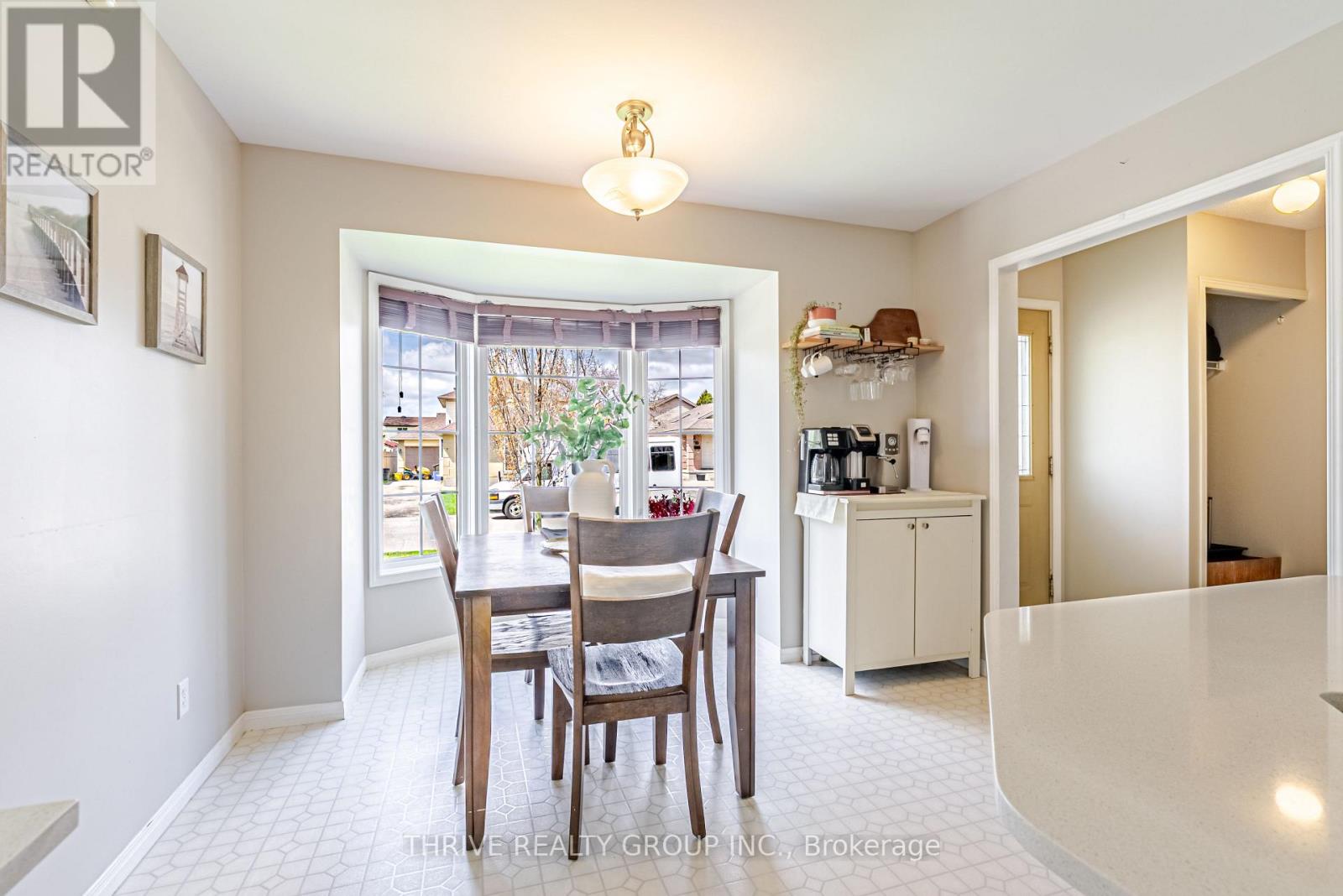 178 Vaubois Place, London East, Ontario  N5V 4A5 - Photo 5 - X13098560