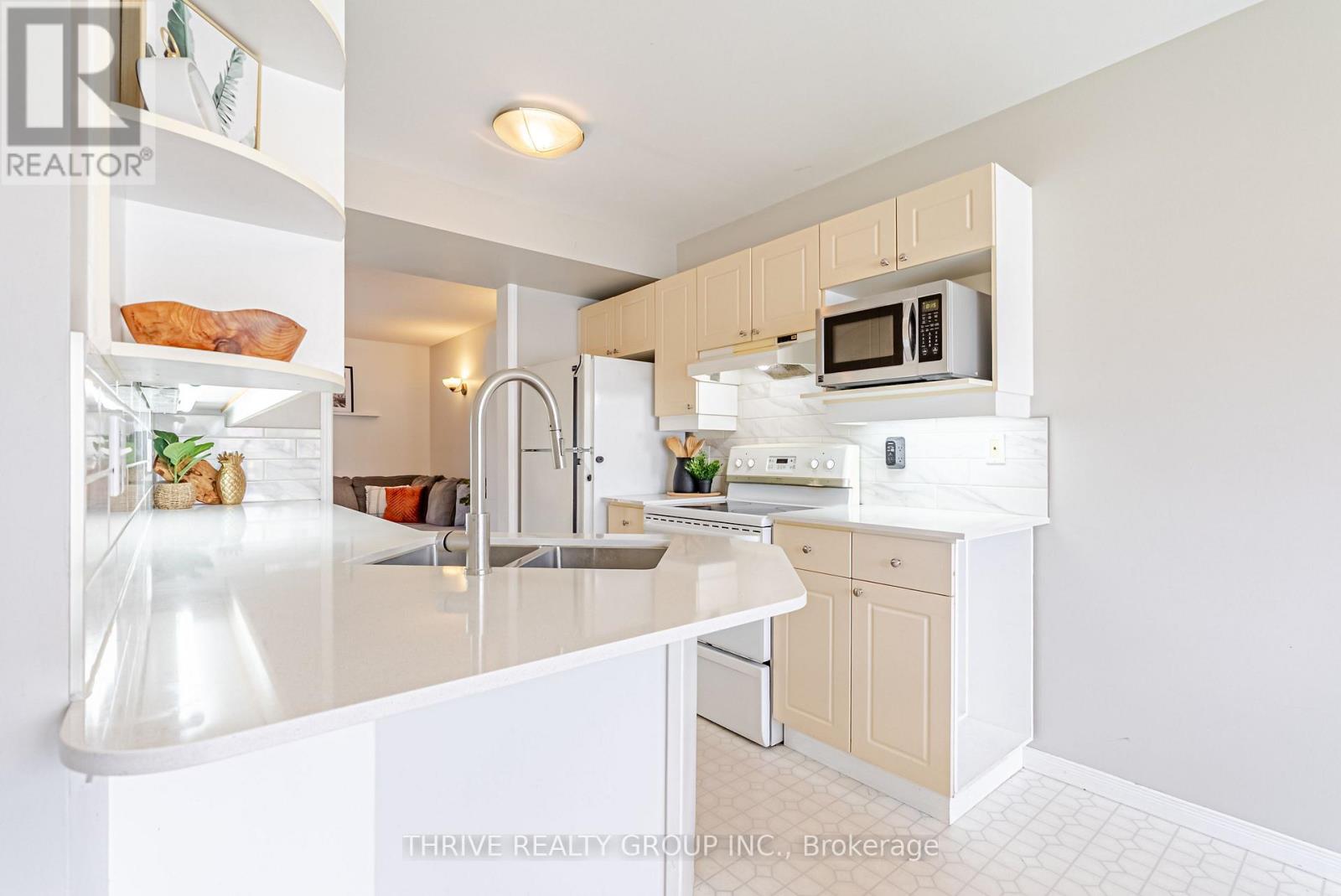 178 Vaubois Place, London East, Ontario  N5V 4A5 - Photo 7 - X13098560
