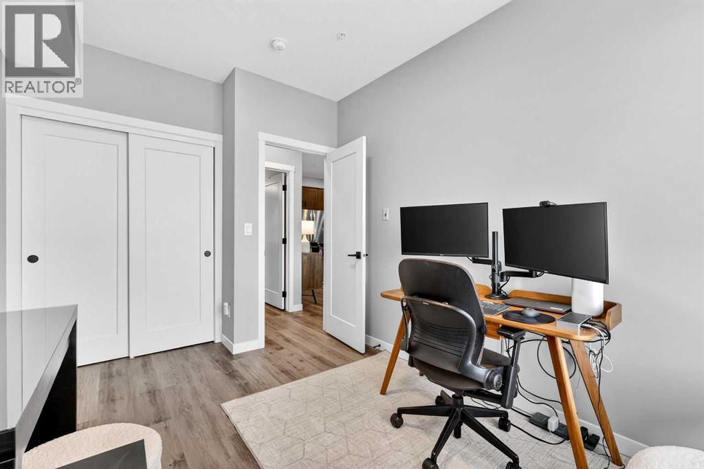 401, 150 Shawnee Square Sw, Calgary, Alberta  T2Y 0T6 - Photo 21 - A2299414