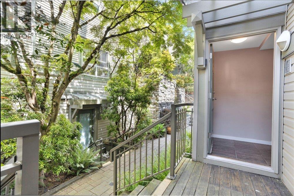 26 2375 W Broadway, Vancouver, British Columbia  V6K 2E6 - Photo 28 - R3120579