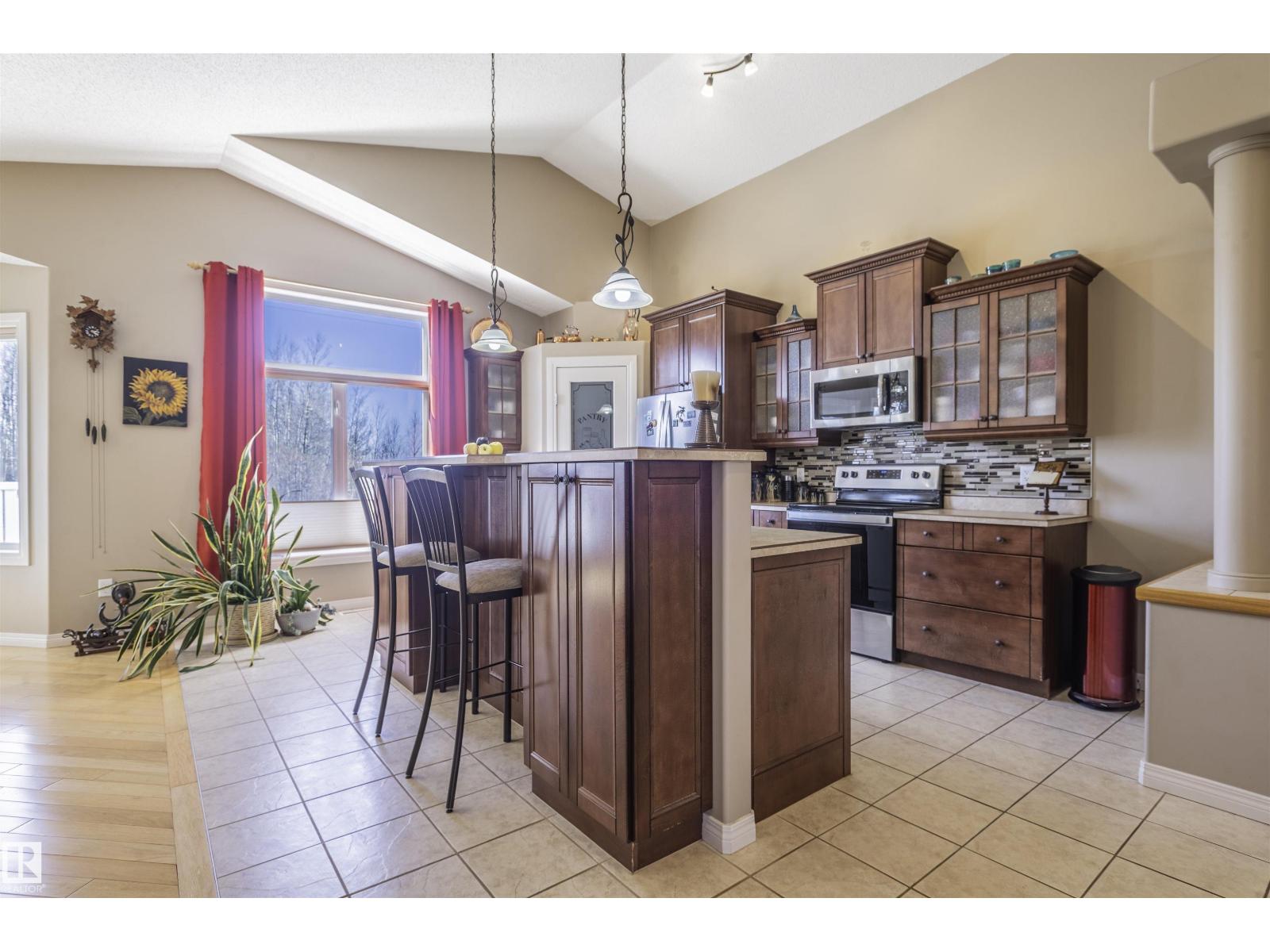 4431 48 Av, Clyde, Alberta  T0G 2J0 - Photo 4 - E4486351