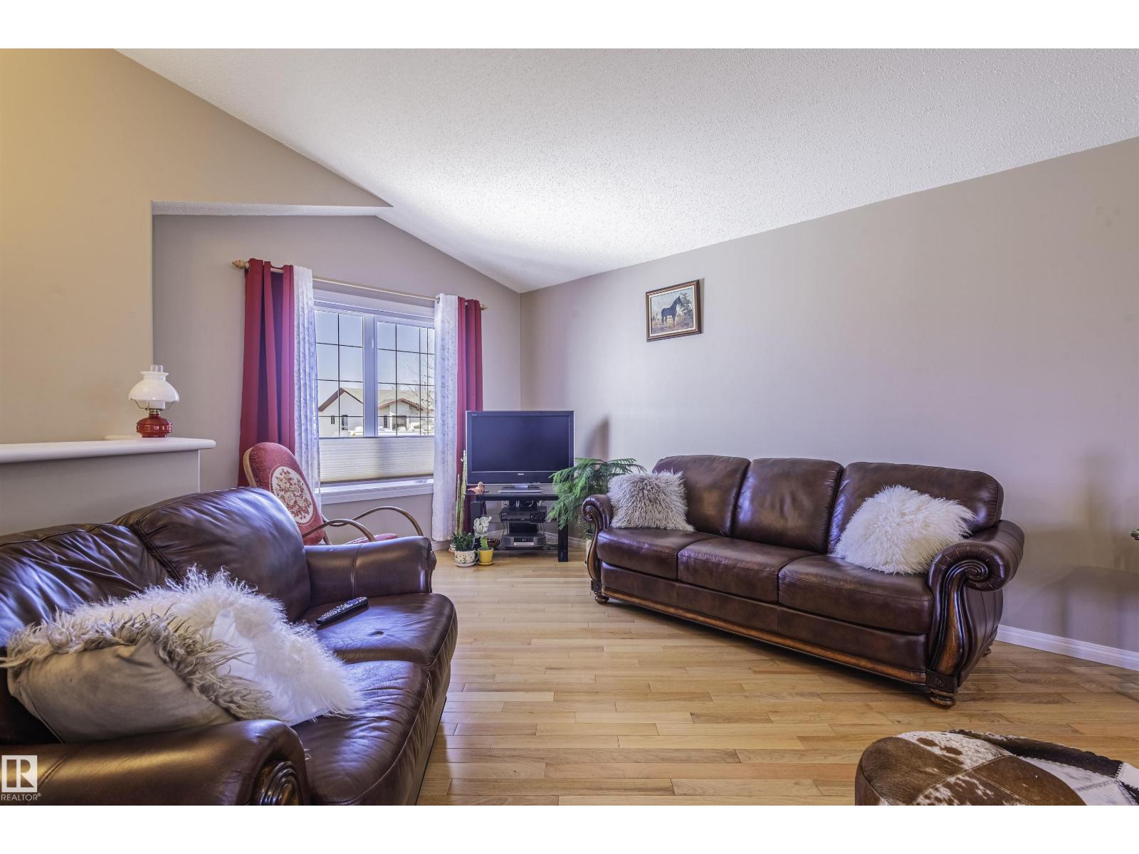 4431 48 Av, Clyde, Alberta  T0G 2J0 - Photo 9 - E4486351